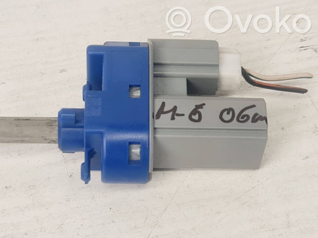 Mazda 6 Clutch pedal sensor 