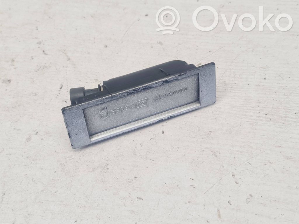 Alfa Romeo 166 Éclairage de plaque d'immatriculation 