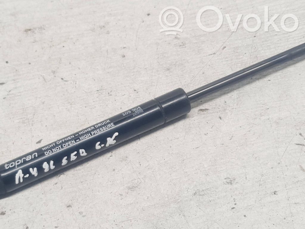 Audi A4 S4 B5 8D Tailgate/trunk strut/damper 