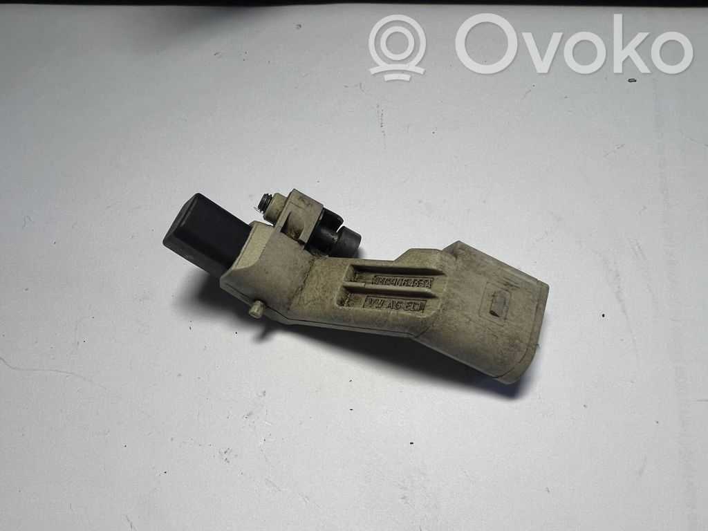 Volkswagen Golf VI Sensor de posición del cigüeñal 