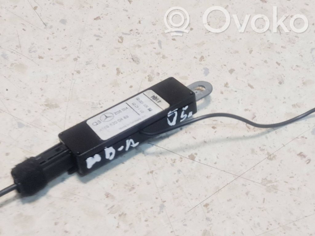 Mercedes-Benz A W169 Amplificatore antenna 