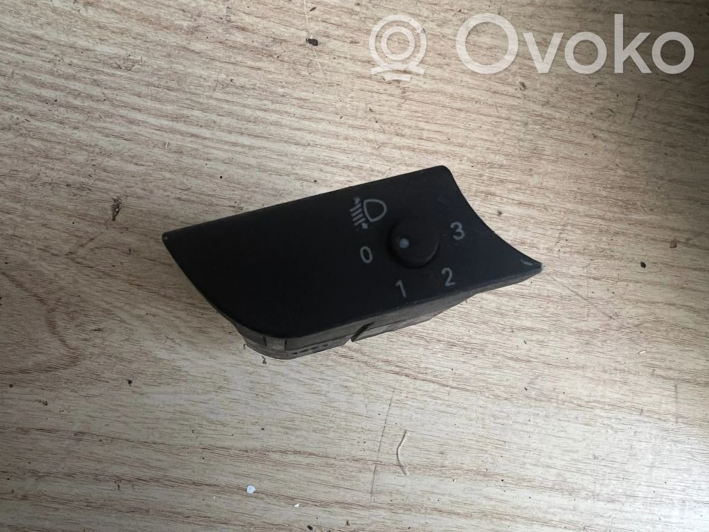 Audi A4 S4 B7 8E 8H Przycisk / Pokrętło regulacji świateł 
