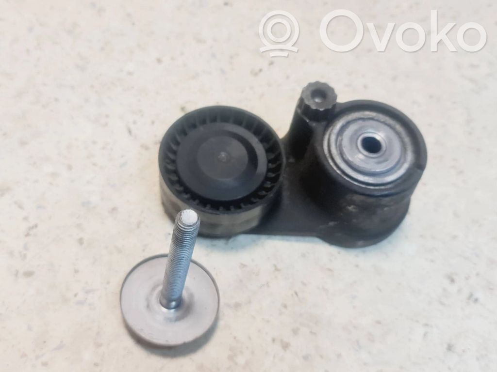 Opel Astra J Diržo įtempėjas 
