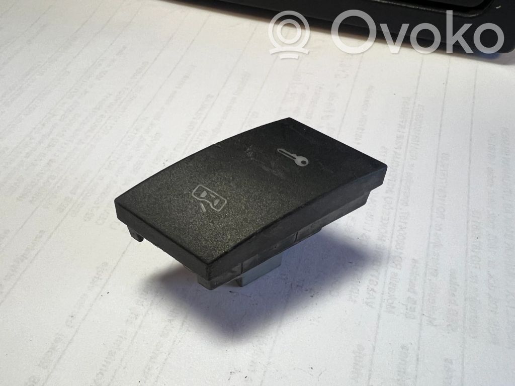 Seat Ibiza III (6L) Central locking switch button 