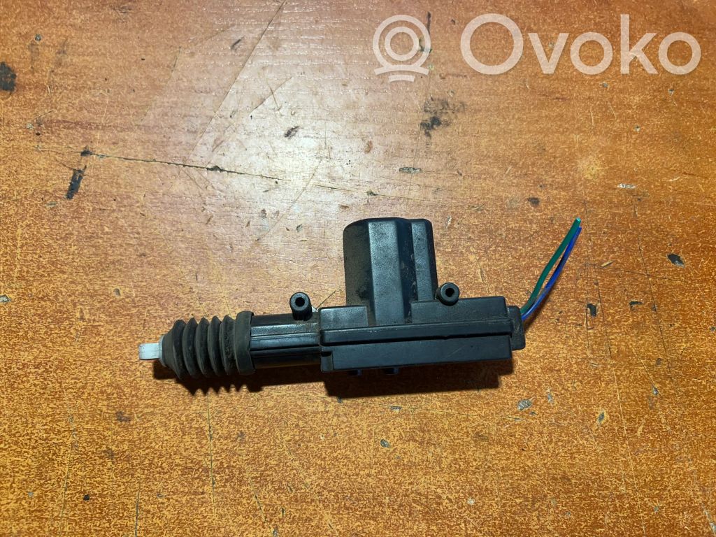 Volkswagen Transporter - Caravelle T4 Central locking motor 