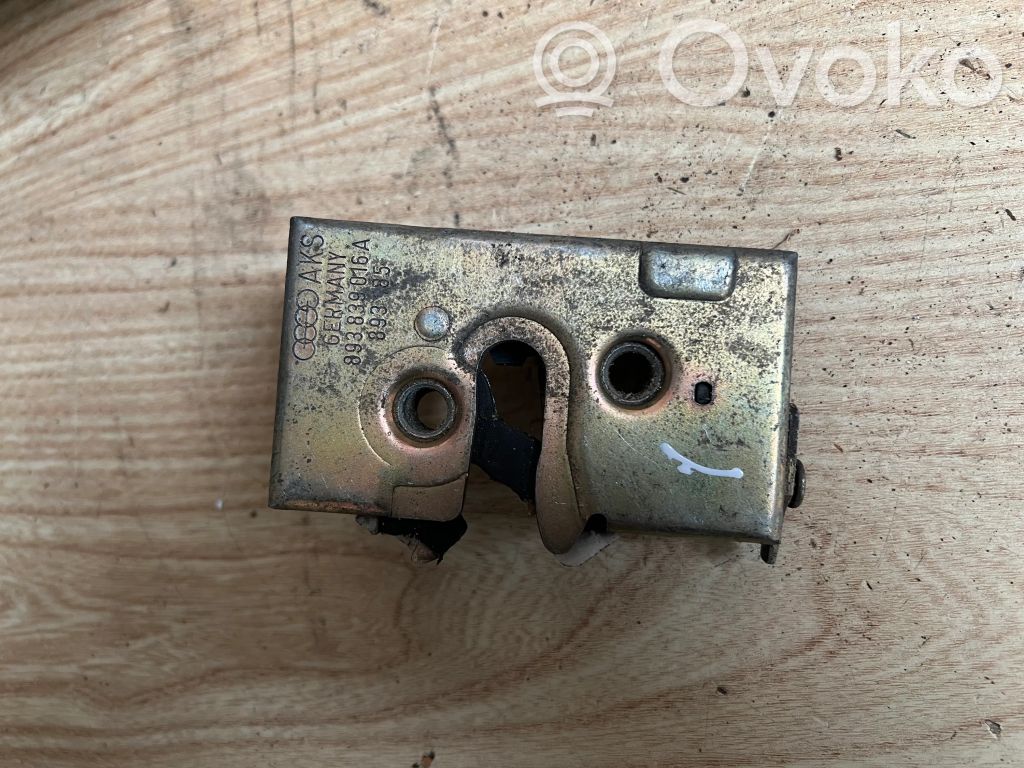 Audi 80 90 B3 Galinių durų spyna 