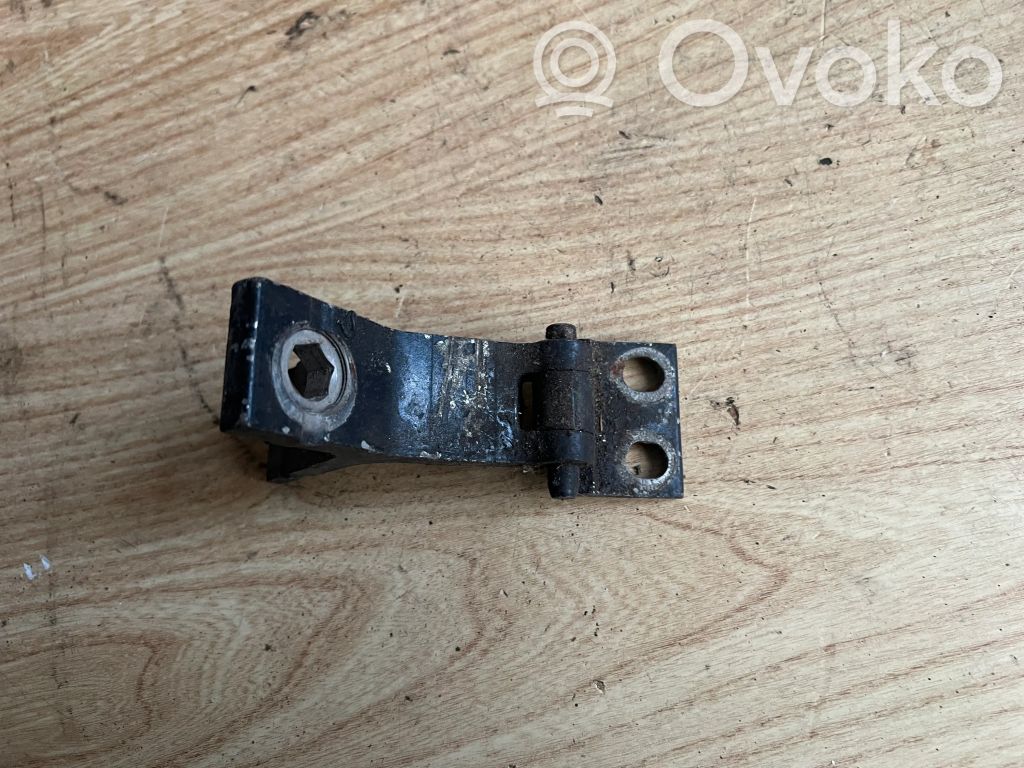 Audi 80 90 B3 Front door upper hinge 