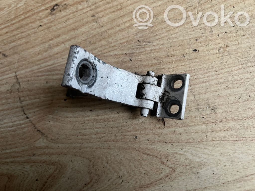 Audi 80 90 B3 Front door upper hinge 
