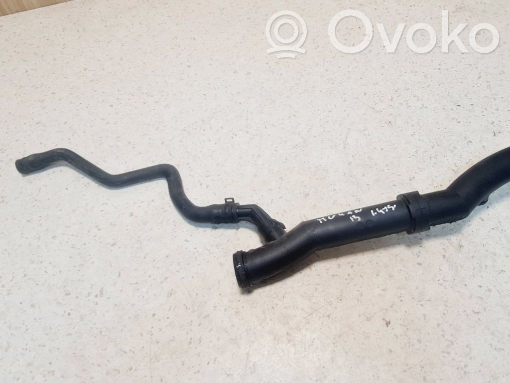 Volkswagen Tiguan Engine coolant pipe/hose 