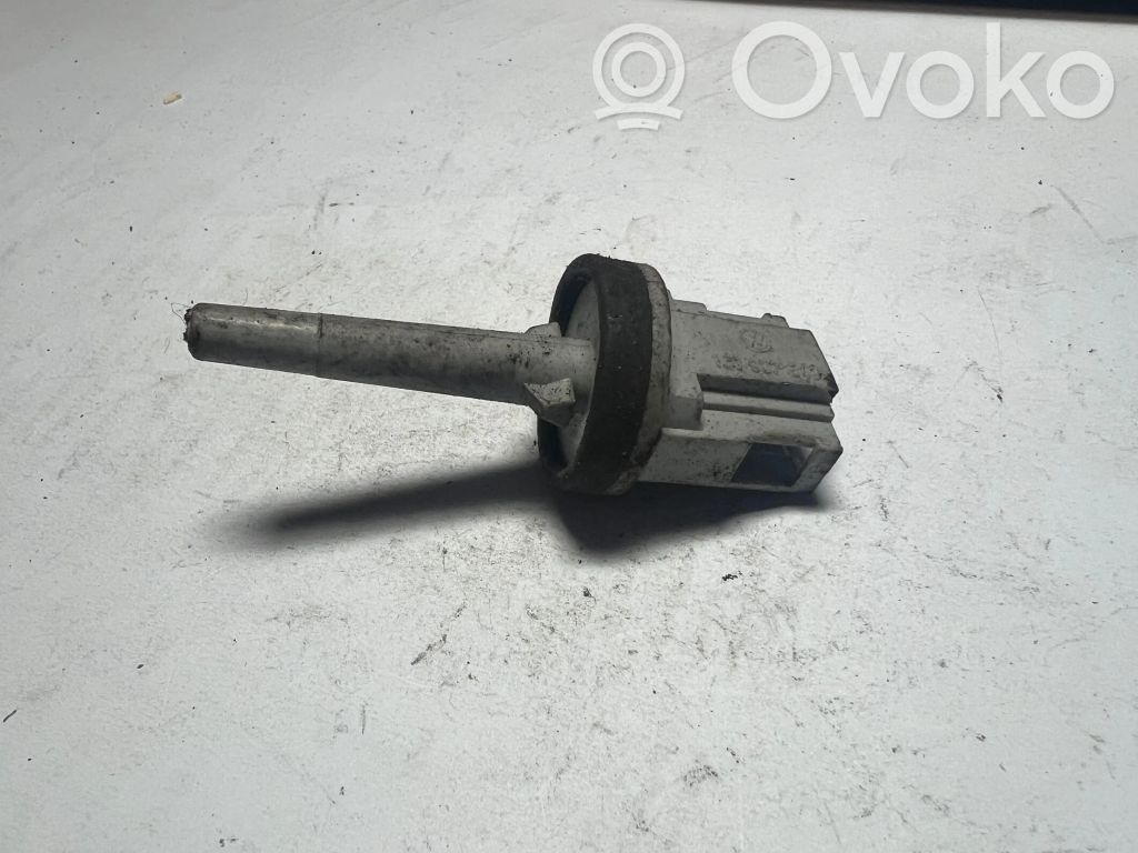 Audi A4 S4 B6 8E 8H Interior temperature sensor 