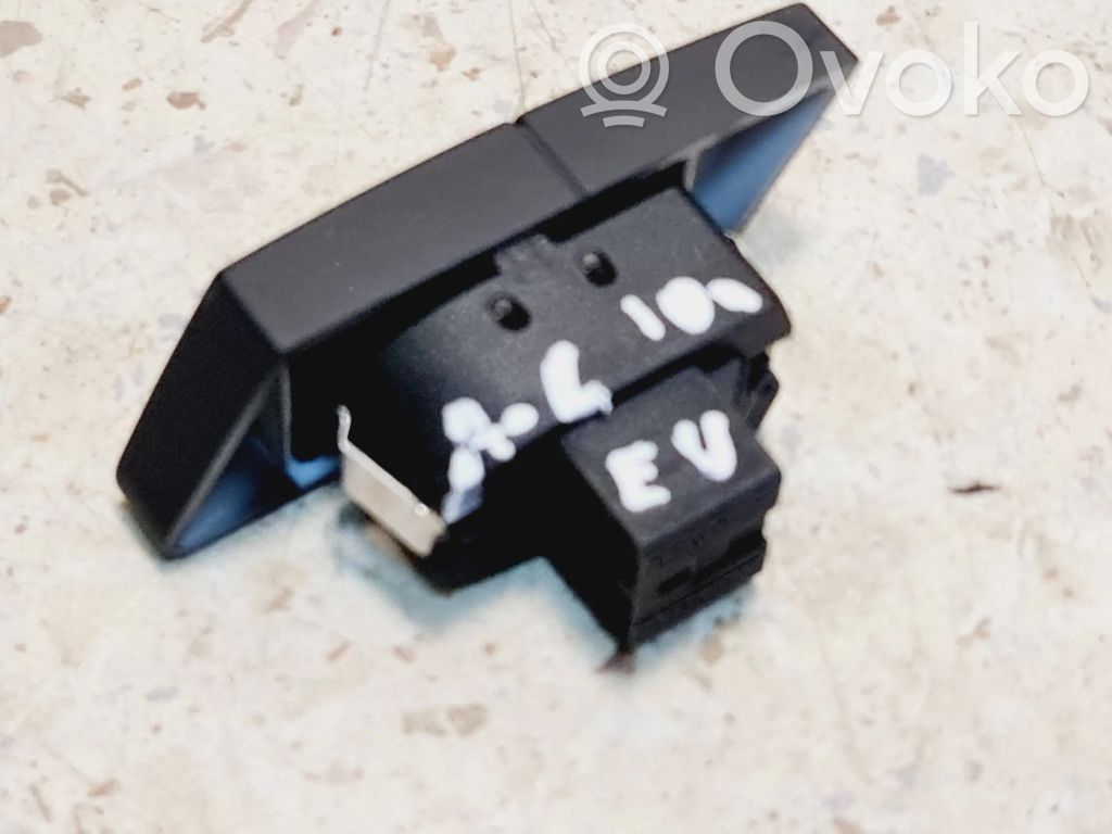 Audi A6 S6 C6 4F Central locking switch button 