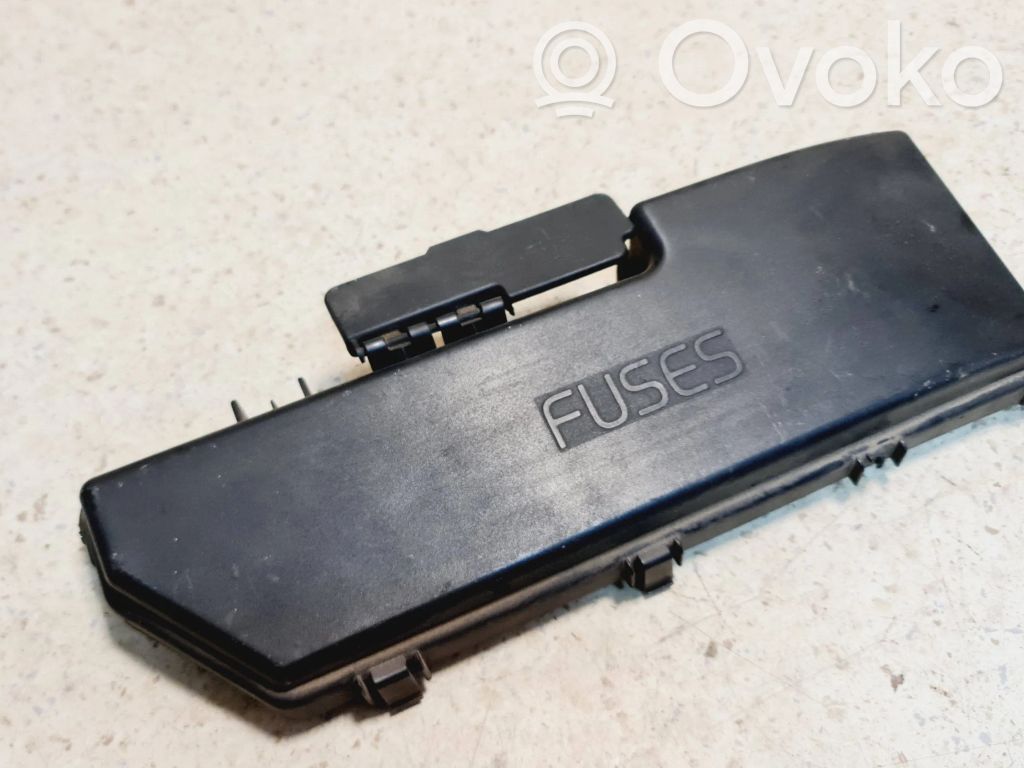 Volvo S60 Deckel Sicherungskasten 