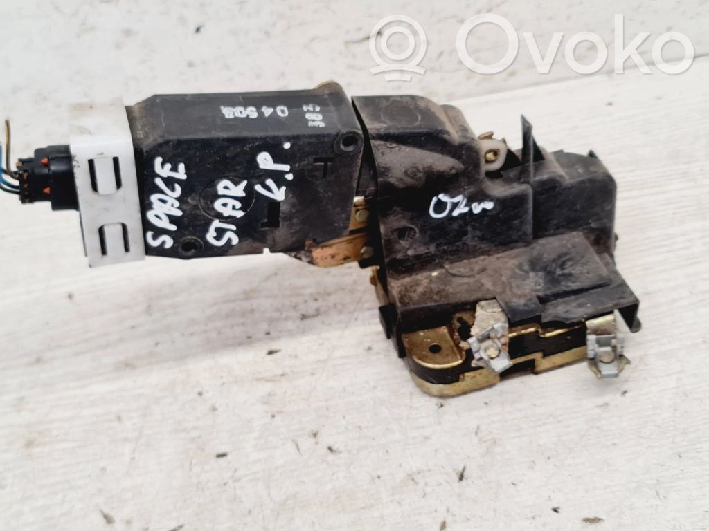 Etuoven lukko   04503
