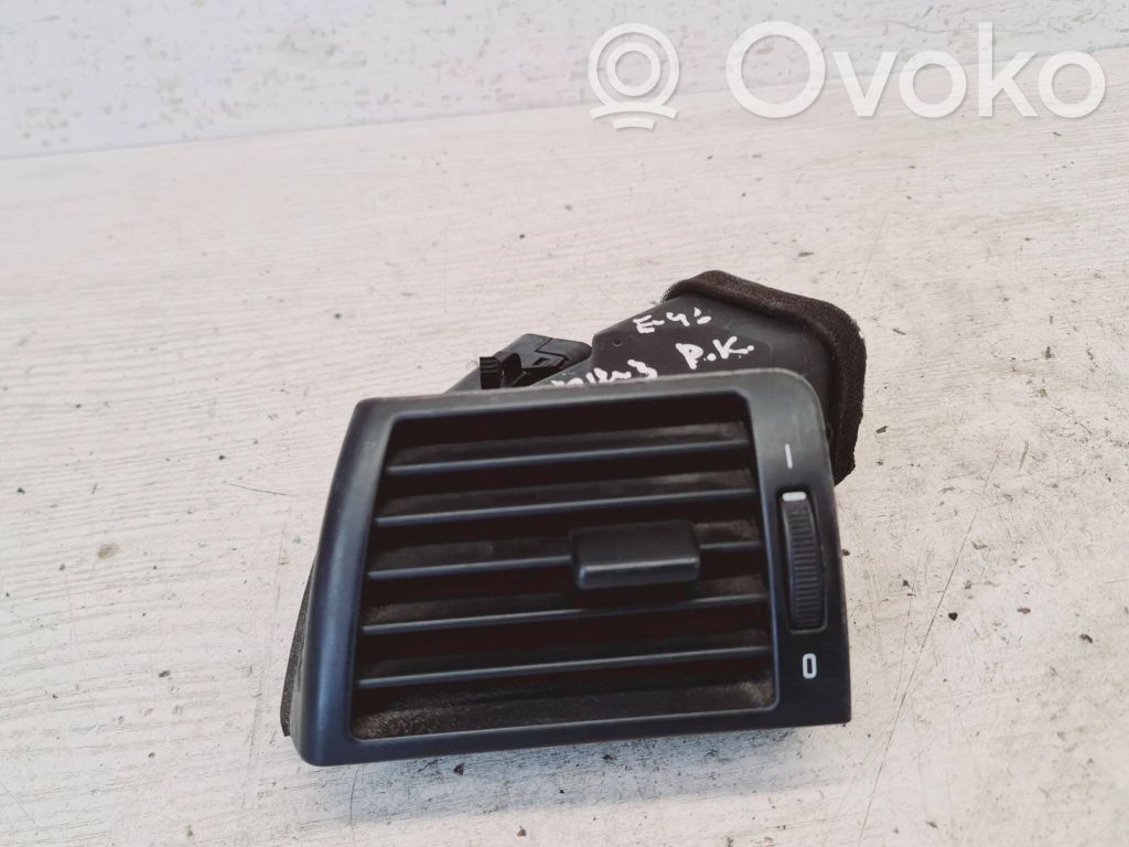 BMW 3 E46 Šoninės oro grotelės 