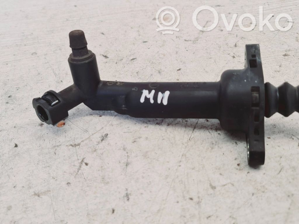 Seat Mii Kytkimen apusylinteri 