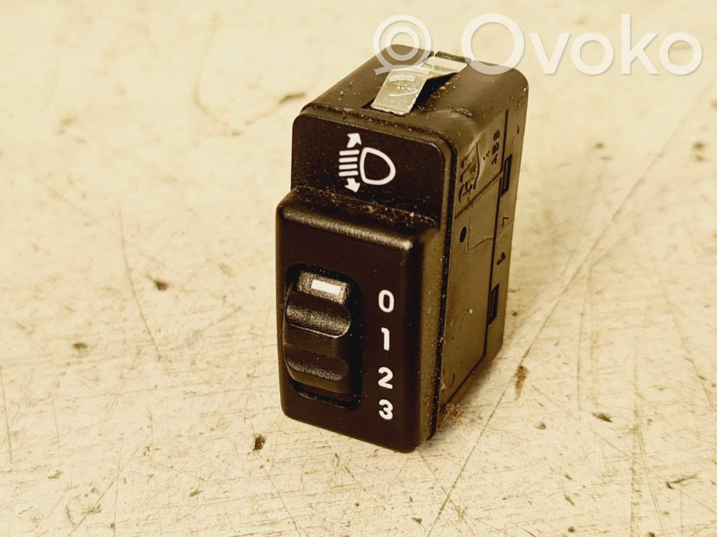 Opel Agila A Headlight level height control switch 