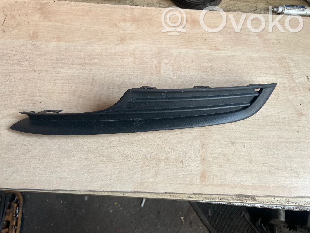 Volkswagen Golf VII Krata halogenu 