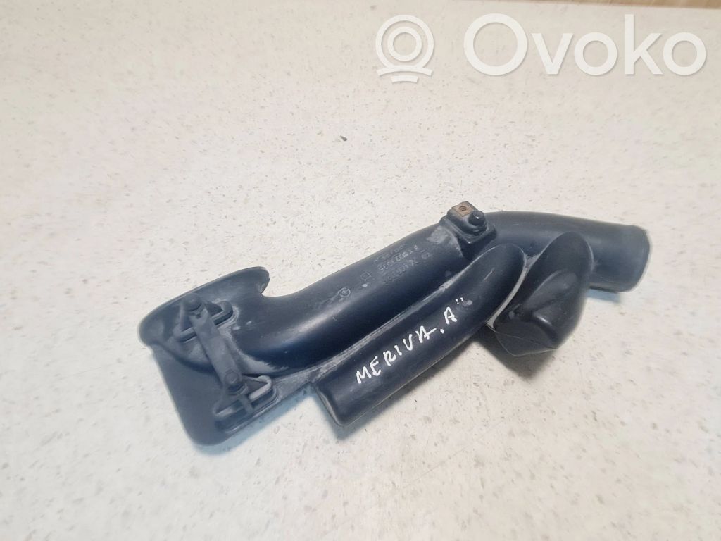 Opel Meriva A Oro paėmimo kanalo detalė (-ės) 