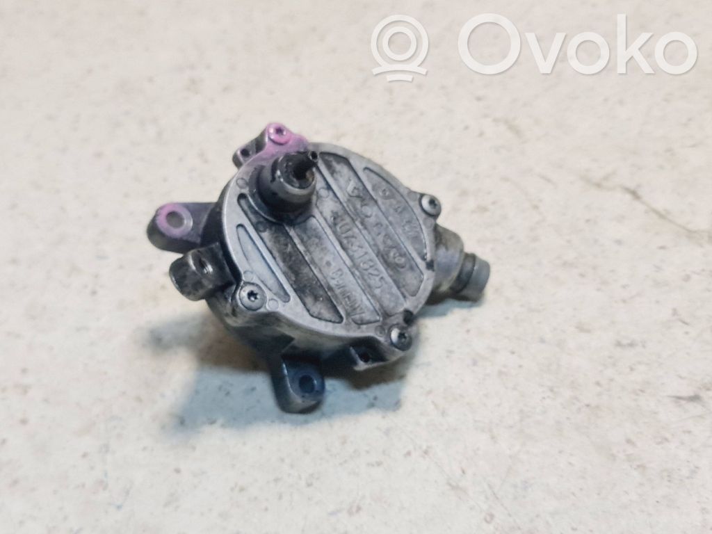 Volvo V70 Vacuum pump 