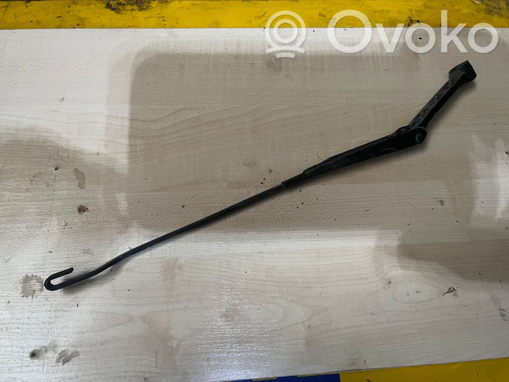 Audi 80 90 S2 B4 Ramię wycieraczki szyby przedniej / czołowej 