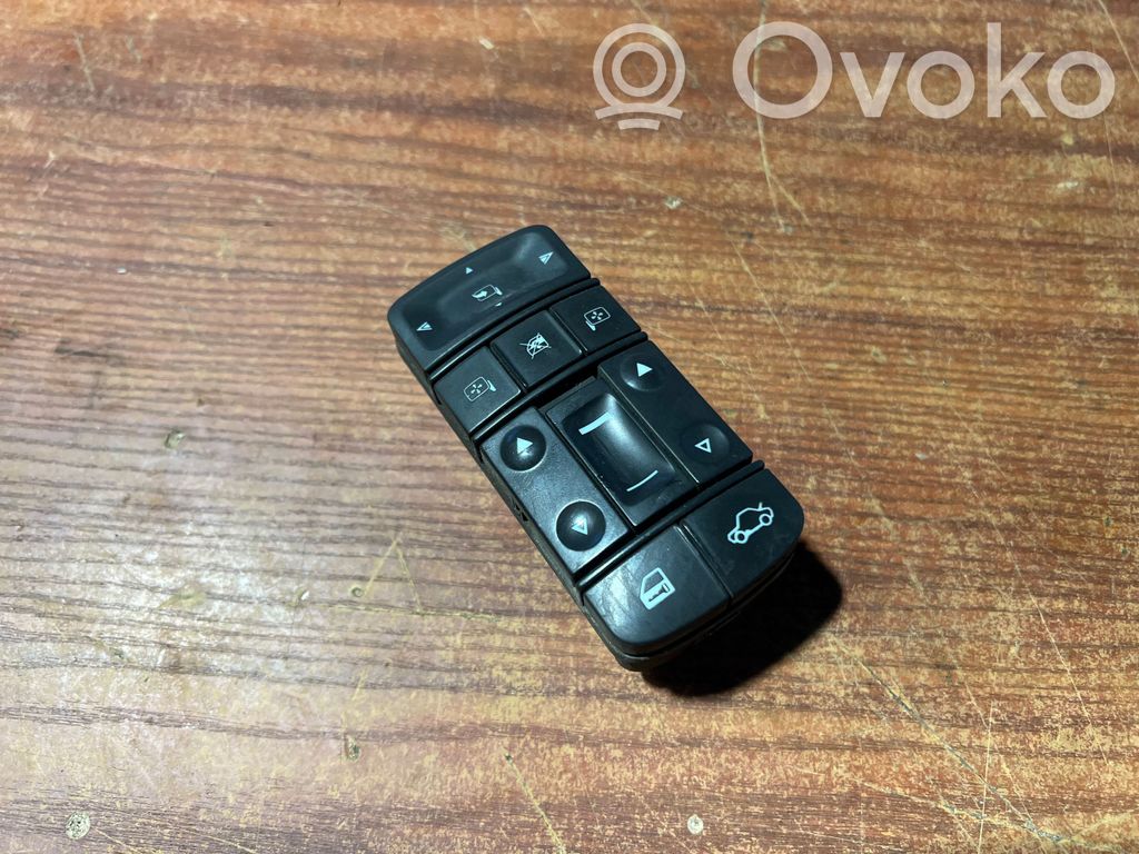 Opel Vectra C Electric window control switch 