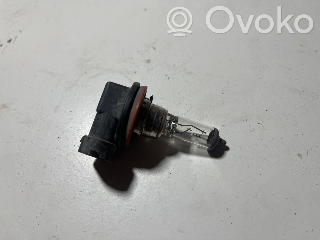 Ford Grand C-MAX Fog light bulb 