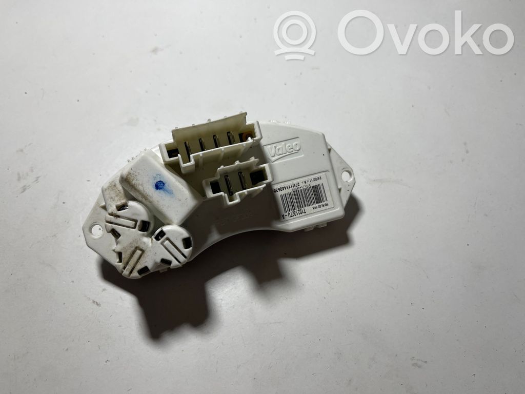 BMW 3 E90 E91 Rezystor / Opornik dmuchawy nawiewu 