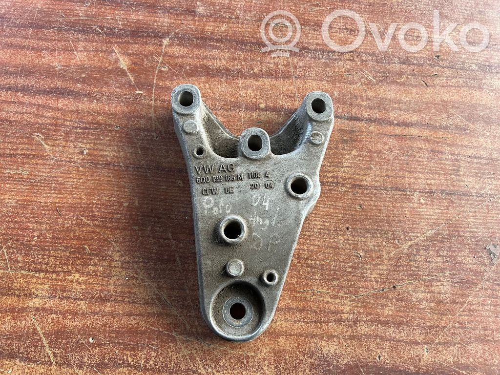 Volkswagen Polo Engine mounting bracket 