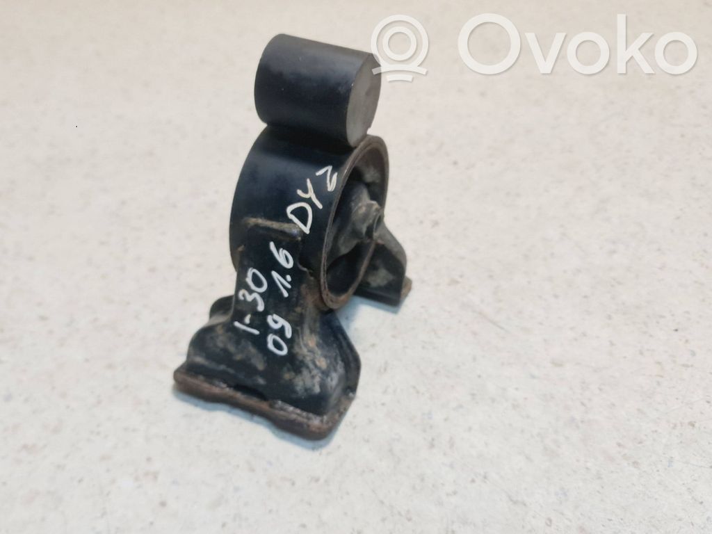 Hyundai i30 Engine mount bracket 