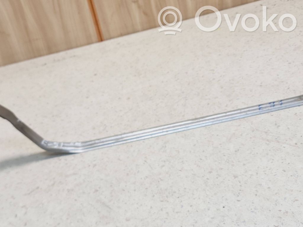 BMW 3 E90 E91 Fuel tank mounting bracket 