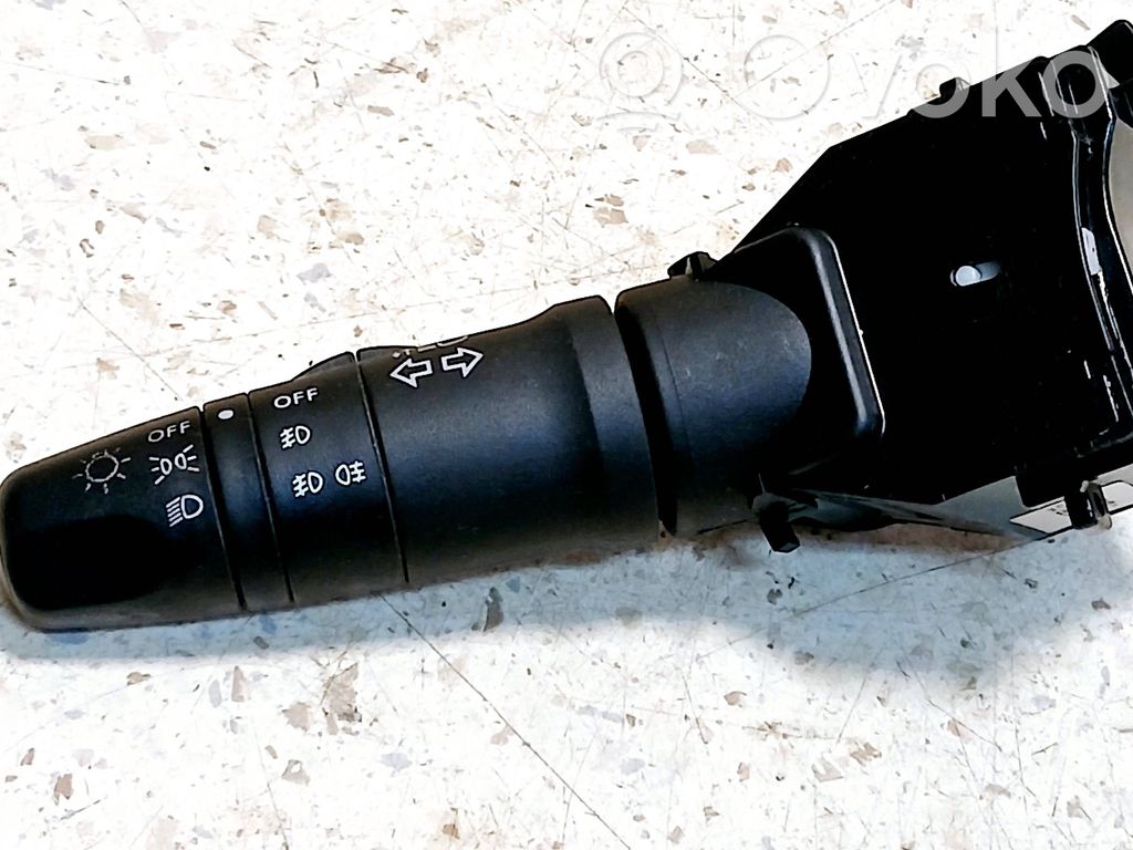 Nissan Primera Indicator stalk 