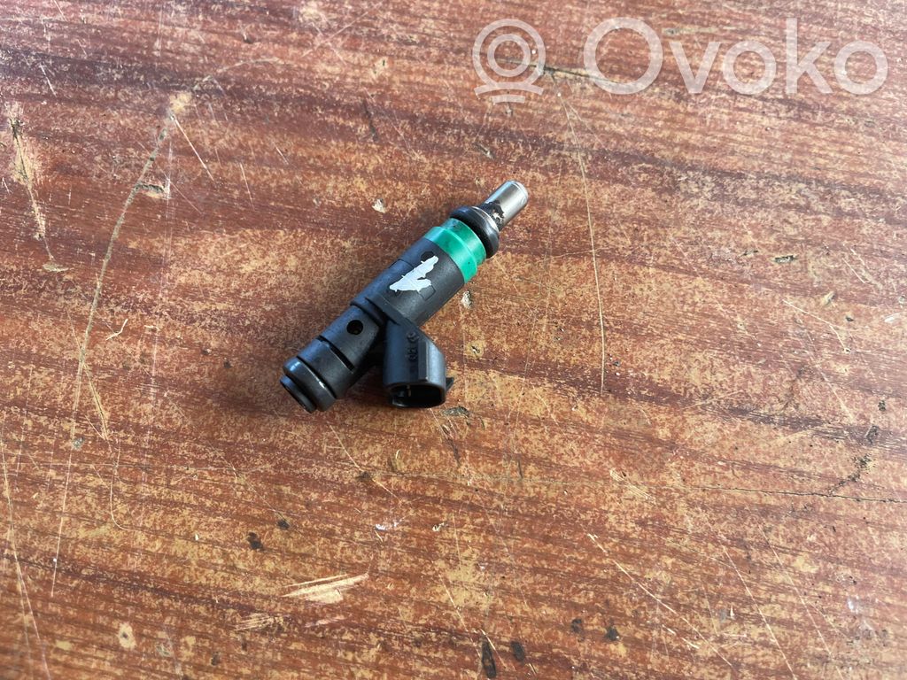 Audi A6 S6 C5 4B Inyector de combustible 