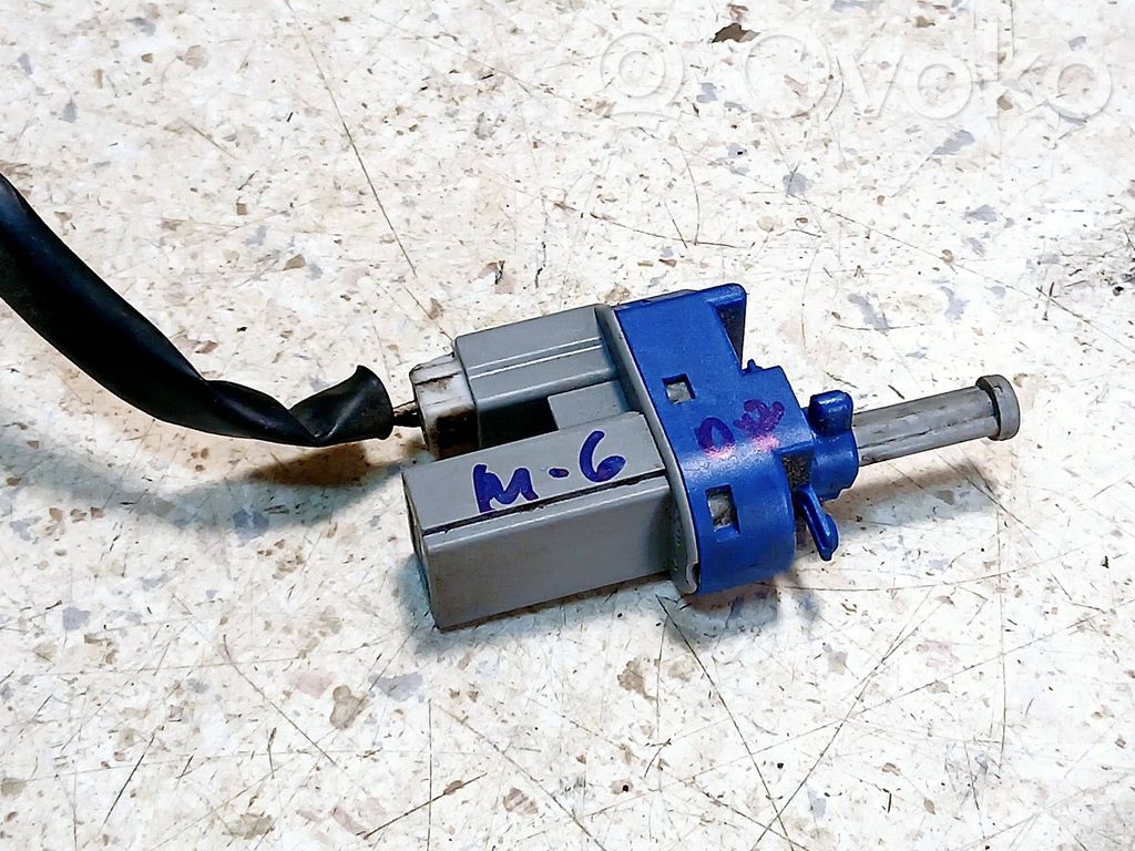Brake pedal sensor switch   BP4K
