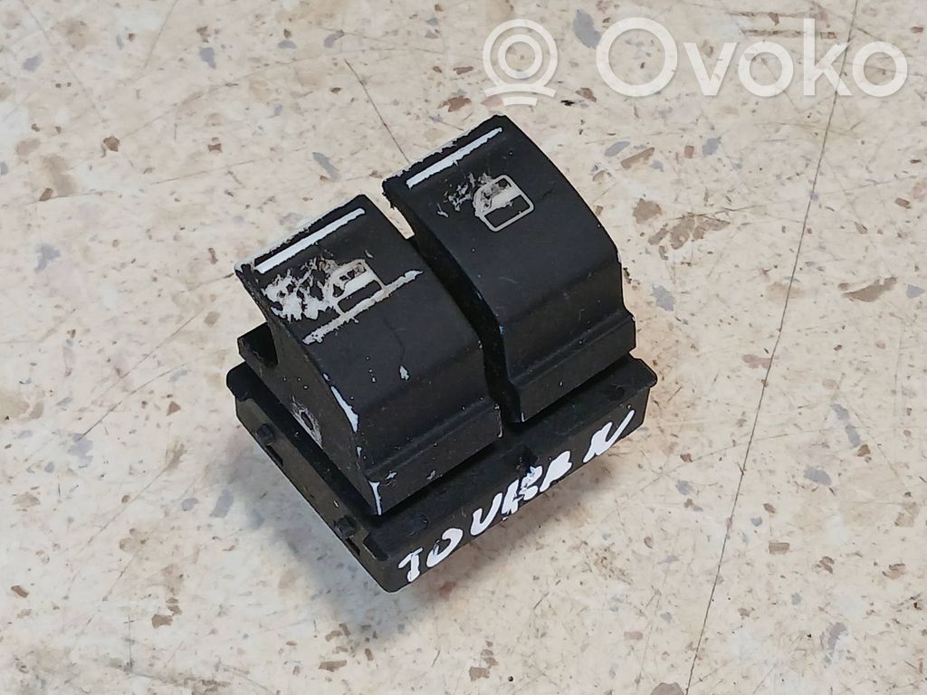 Volkswagen Touran I Electric window control switch 