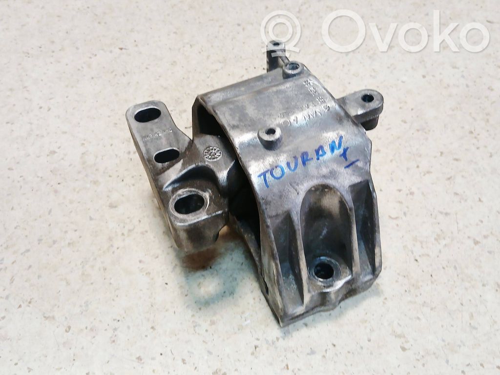 Volkswagen Touran I Engine mount bracket 