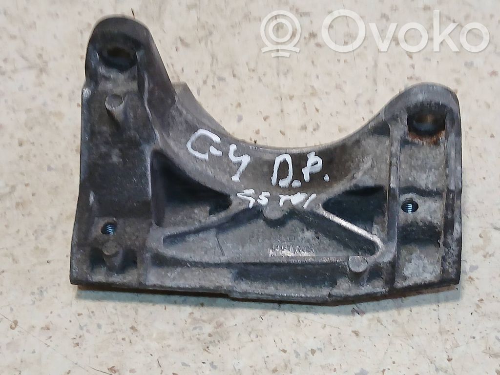 Engine mounting bracket   4A0199354