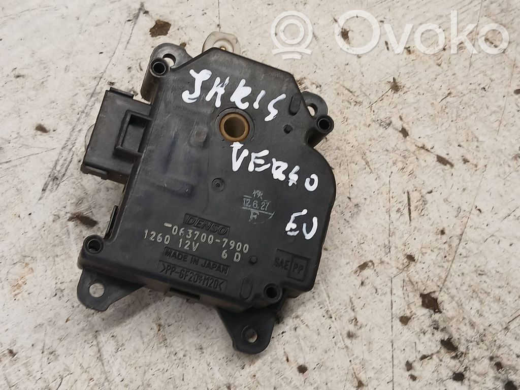 Toyota Yaris Verso Air flap motor/actuator 