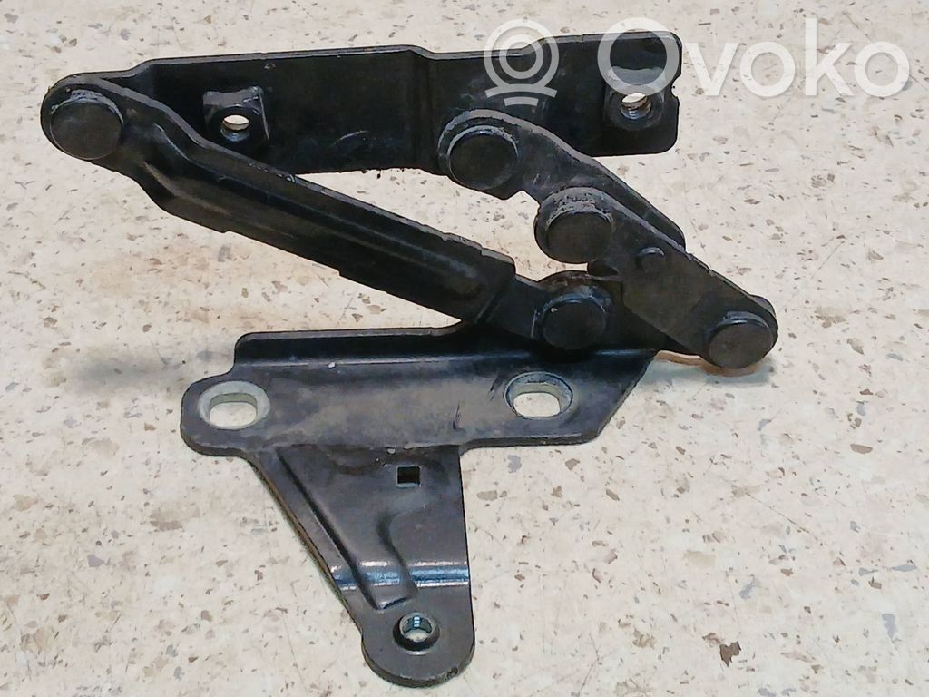 Seat Altea Konepellin saranat 