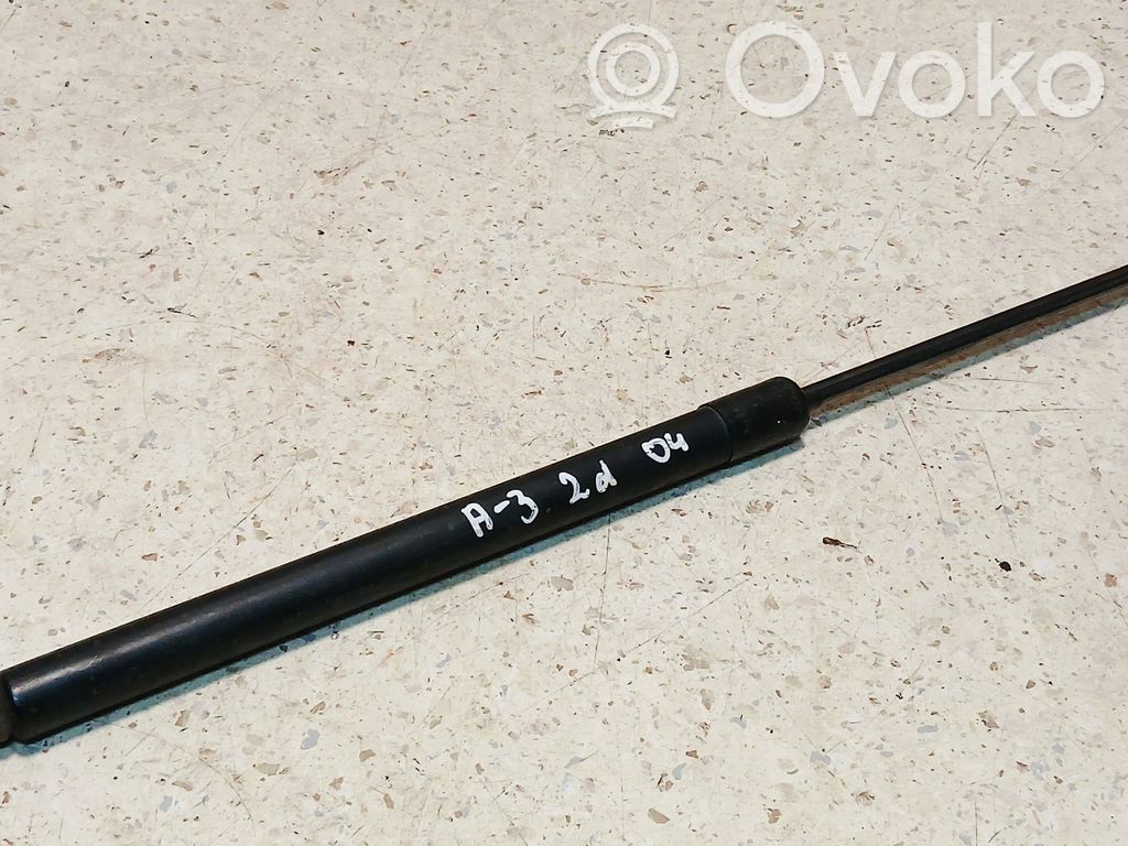 Audi A3 S3 8P Tailgate/trunk strut/damper 