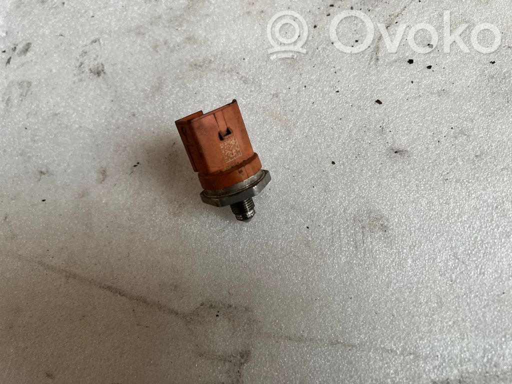 Audi A3 S3 8P Sensor de presión de combustible 