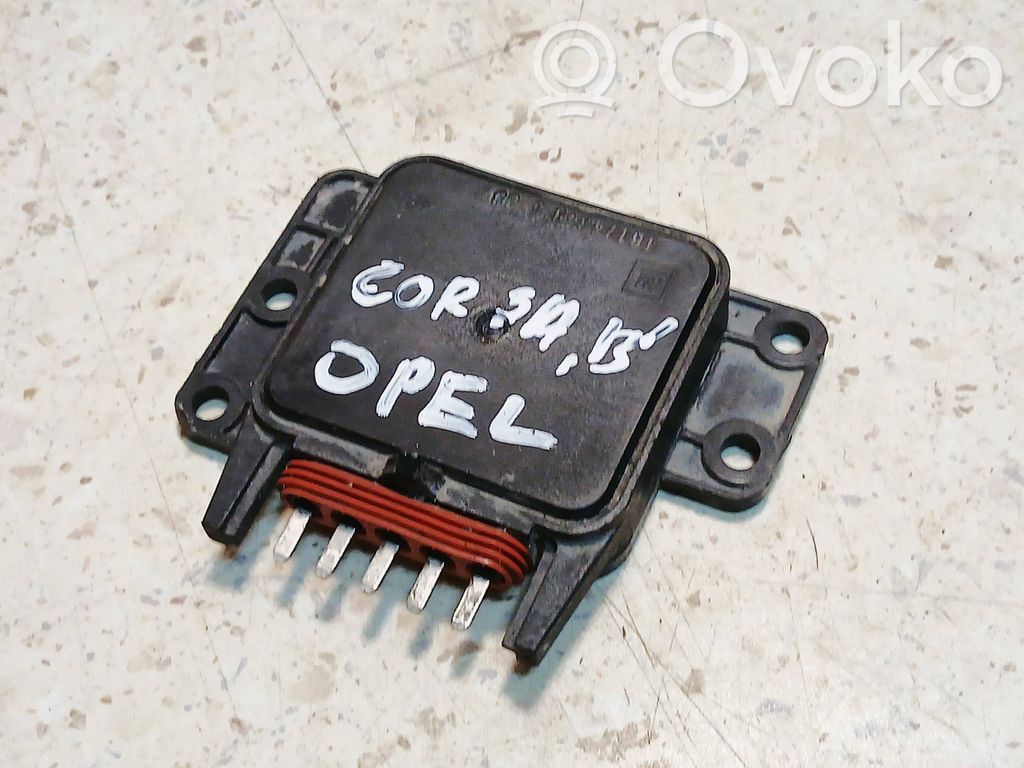 Opel Corsa B Ignition amplifier control unit 