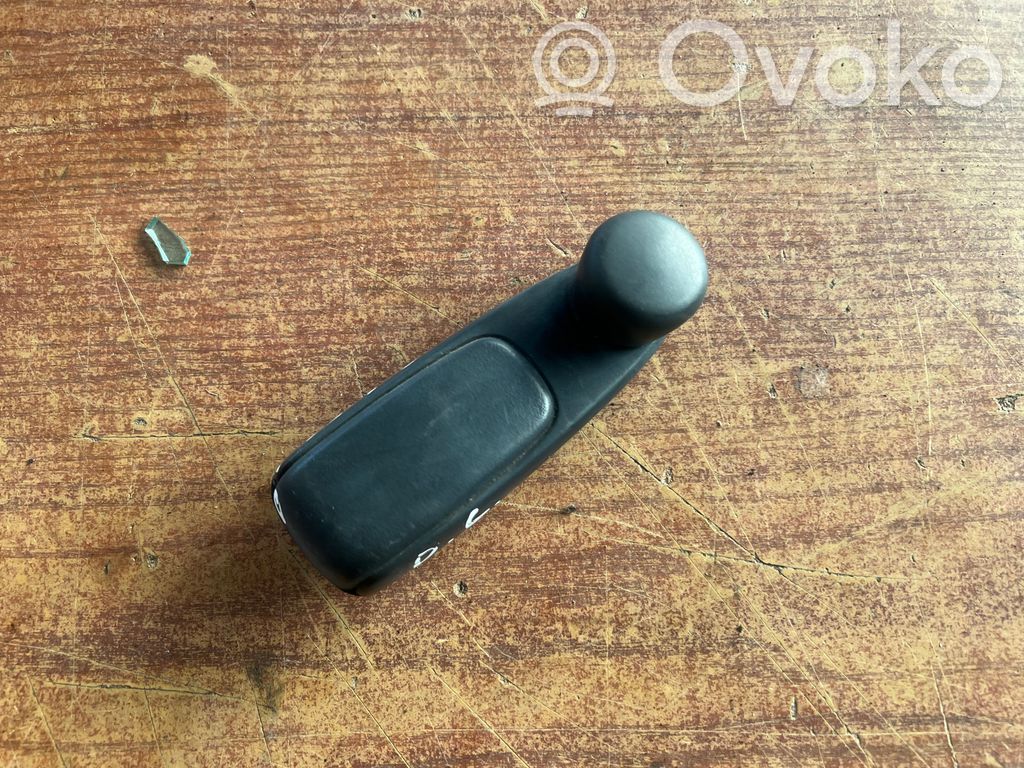 Citroen C3 Picasso Rear door window winding handle 