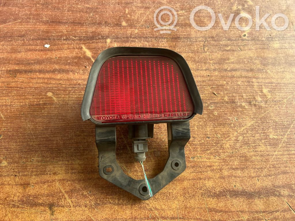 Toyota Avensis T220 Rear fog light 