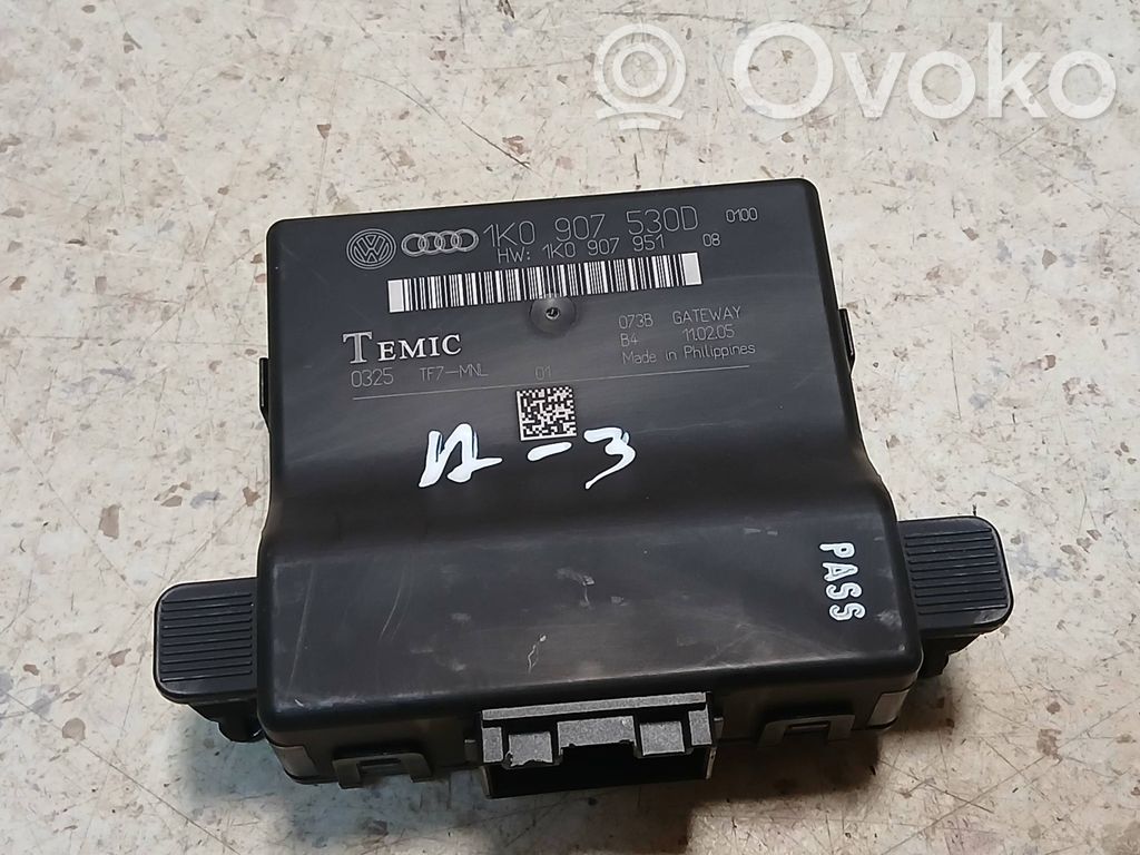 Audi A3 S3 A3 Sportback 8P Gateway control module 