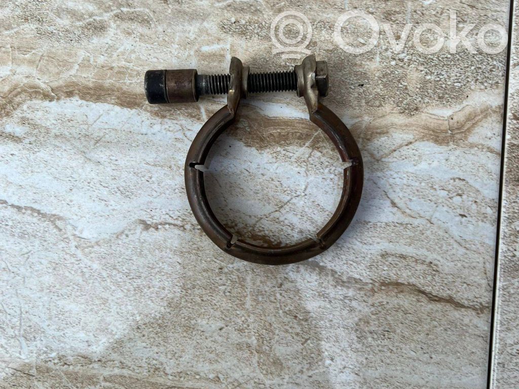 Otros repuestos del colector de escape   059253139D