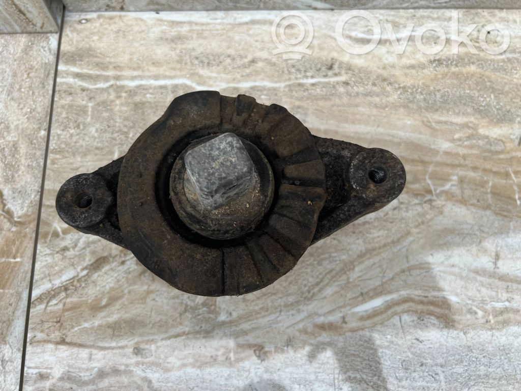 Engine mount bracket   06700048710,26515,0A236,01208