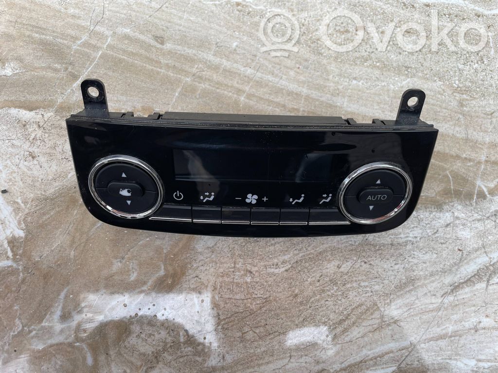 Maserati Levante Climate control unit 