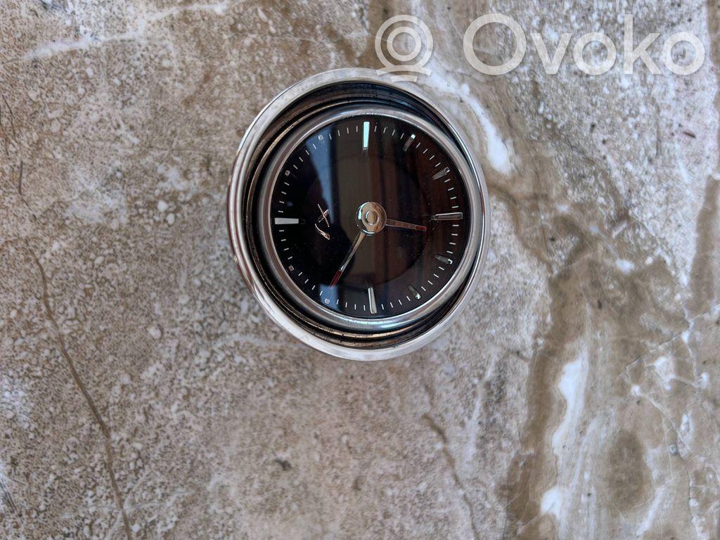 Jaguar XJ X351 Reloj 