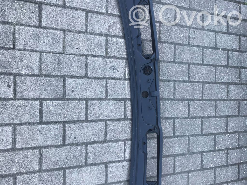 BMW 3 E90 E91 Wiper trim 