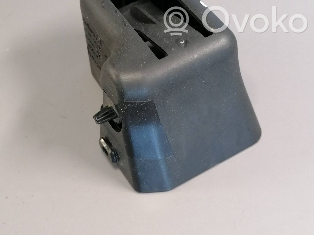 BMW 3 E90 E91 Bracket in trunk/boot 